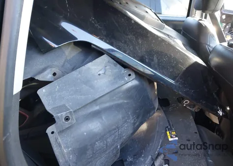 2018 Jeep Compass Trailhawk 4X4 from USA, damaged, VIN 3C4NJDDB9JT366582